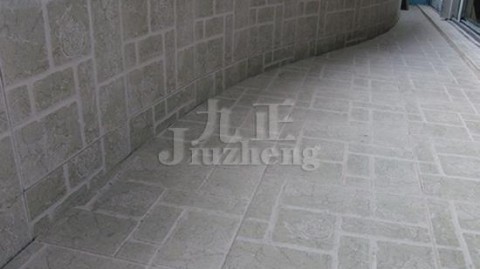 旧房翻新全攻略｜佛山业主花8000元换新墙砖，防水防潮一步到位